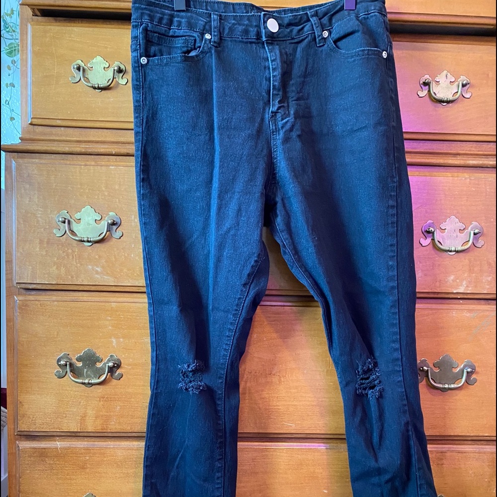 Black Boohoo Distressed Jeans